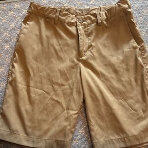 Nike Men's Khaki Flat Front Shorts GUC Sz M